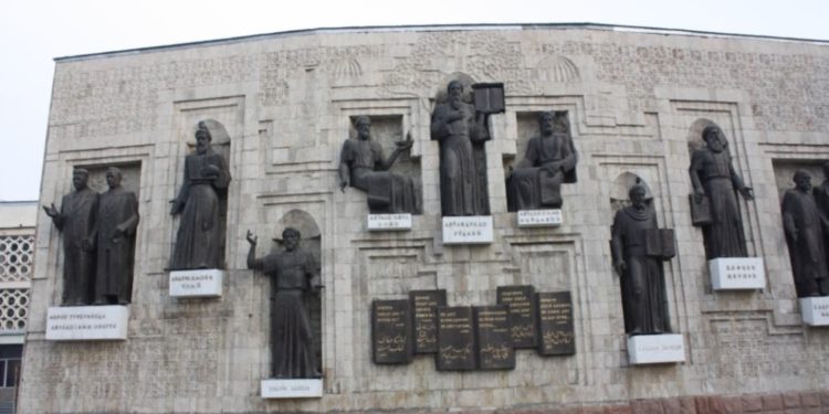 Ишколоти адабиёти имрӯзи Тоҷикистон