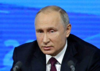 Путин дар бораи “фоҷеъаи ҳастаии ҷаҳонӣ” ҳушдор дод